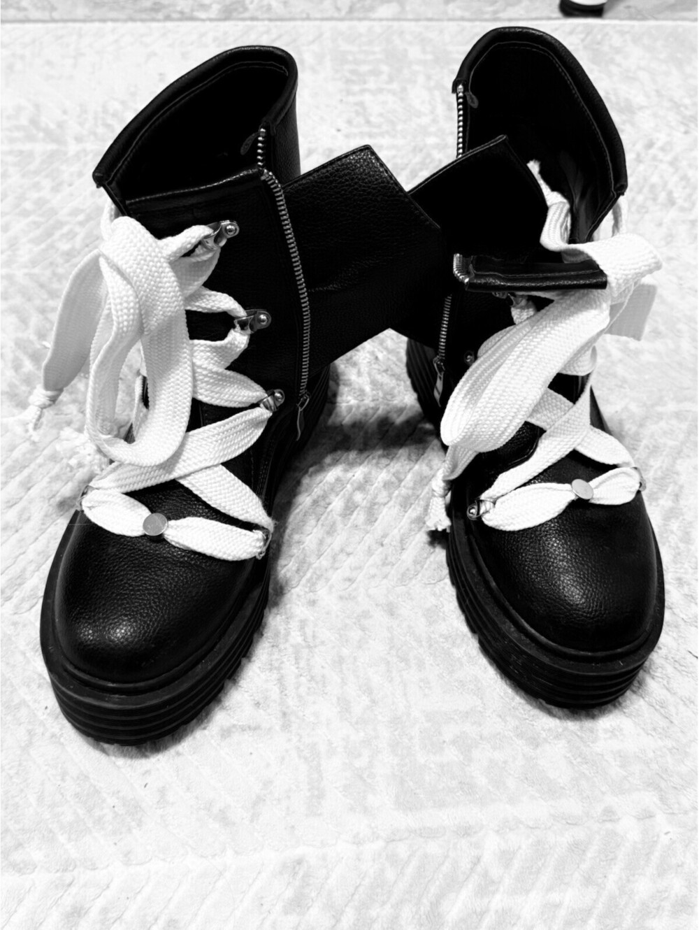 Azalea Wang Pollux Water Resistant Lace-Up Boot (Women) Size 7.5